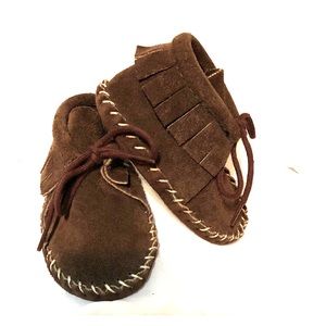 Oglala Soyuz baby Moccasins